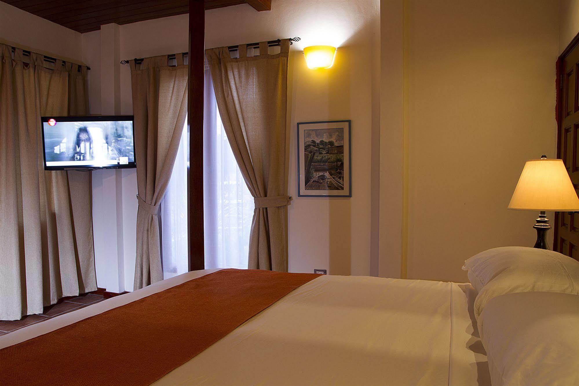 Hotel Estrada Granada Zewnętrze zdjęcie